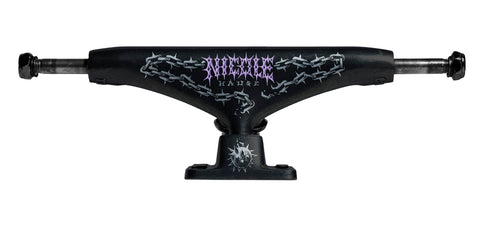 THUNDER NICOLE HAUSE MALICE PRO T-II